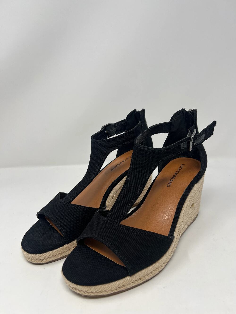 Lucky Brand Women's 8M Cyleste Black Canvas T-Strap Wedges
